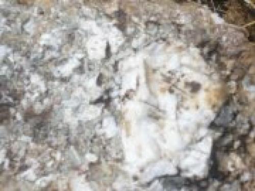 proyecto minero de 400 hectarias ( inversion minera )