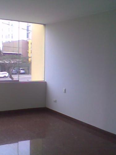 EXCELENTE DEPARTAMENTO DE ESTRENO CON ASCENSOR DIRECTO DUPLEX CON LINDA VISTA