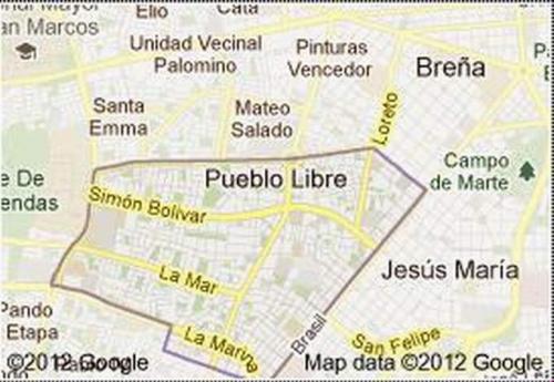 Venta casa de tres pisos con vista a la calle en Pueblo Libre