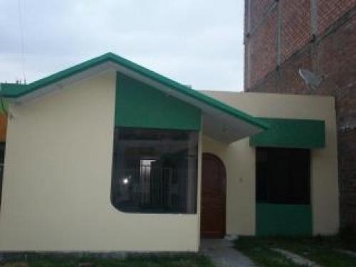 ID 1916 Hermosa casa en Huancayo 