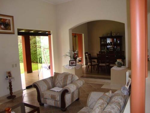 VENTA DE CASA EN CALLE HUARANGAL Nº 120 URB. PRIVADA FUNDO PASO CHICO LURÍN