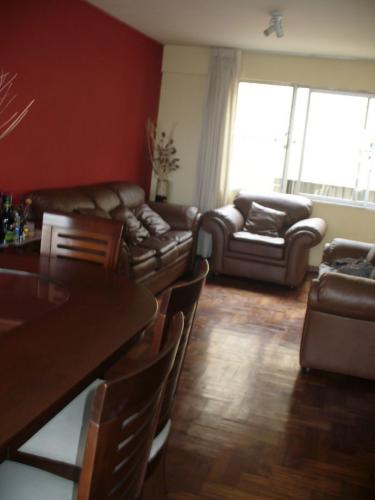 MIRAFLORES,  VENDO  DEPARTAMENTO,  2 DORM.  DUPLEX