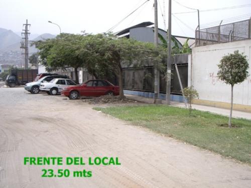 LOCAL INDUSTRIAL CON OFICINAS EN LOS OLIVOS