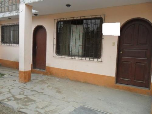 Vendo Casa - SJM - espalda Metro Atocongo AAHH María Misionera