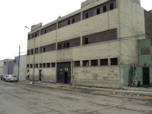 VENTA DE  LOCAL INDUSTRIAL EN GUILLERMO DANSEY N° 1142 – 1148  CERCADO DE LIMA