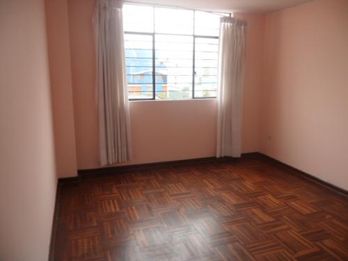 VENTA DE CASA EN BELLAVISTA ZONA TRANQUILA