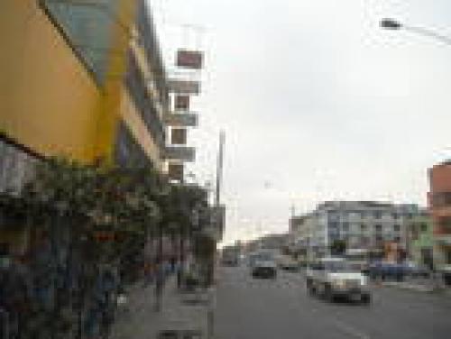 VENTA DE CASONA EN BREÑA