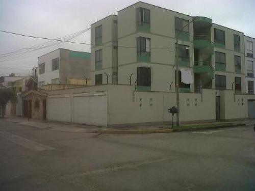 BONITO DEPARTAMENTO EN URB.JORGE CHAVEZ-SURQUILLO