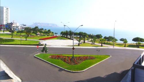 EXCLUSIVOS DPTOS. FRENTE AL MAR, MIRAFLORES