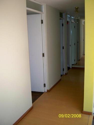 VENDO DEPARTAMENTO EN PRIMER PISO FRENTE A PARQUE