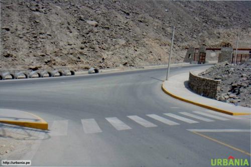 REMATO LOTE EN ESQUINA URB. MIRASOL DE HUAMPANI 3