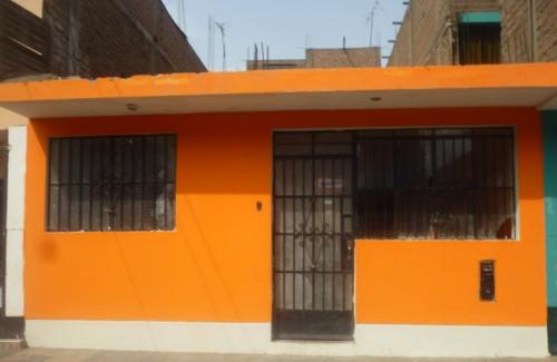 REMATO CASA EN MARISCAL CACERES PARADERO 3