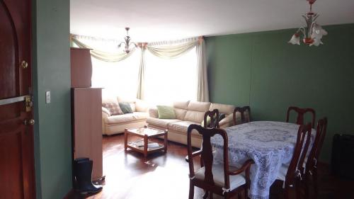 ALQUILO DEPARTAMENTO EN UMACOLLO FRENTE A PARQUE 