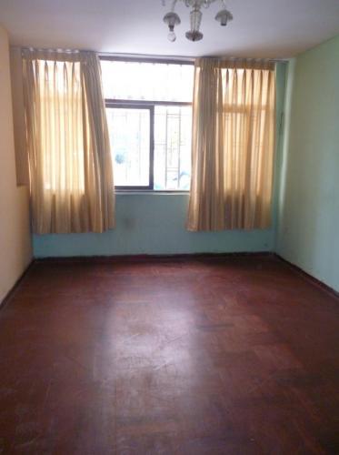 Vendo casita 120M2 cerca emporio de Gamarra La Victoria