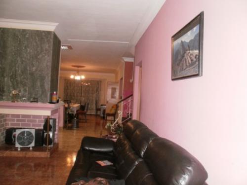 CASA REMODELADA EN BALCONCILLO