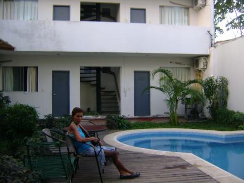 CAS CENTRICA CON PICINA