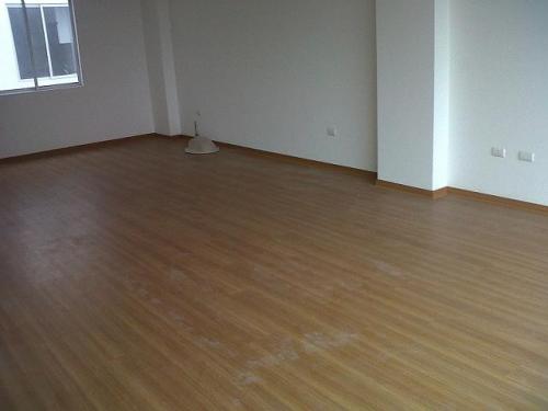 VENDO  DEPARTAMENTO DUPLEX, URB. HIGUERETA - SURCO