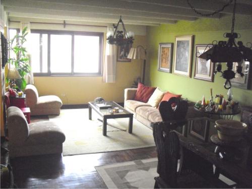 Quimperu vende estupendo dúplex de 175m2 en Surco con linda terraza.