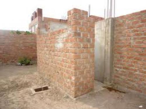 se vende terreno 120m , alt av wiesse pdro 14 muy buena zona