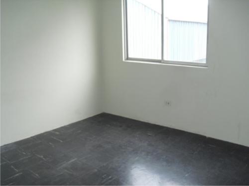 Quimperu vende departamento en zona comercial de Surquillo con vista exterior.