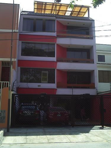 LINDO DPTO PISO 1 FRENTE PARQUE SAN BORJA