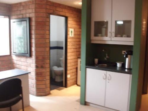 OFICINA EN ALQUILER MIRAFLORES, 180m2