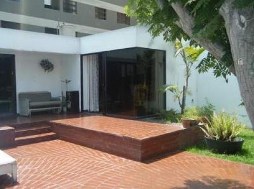 VENDO CASA, URB. HUERTOS DE SAN ANTONIO - SURCO