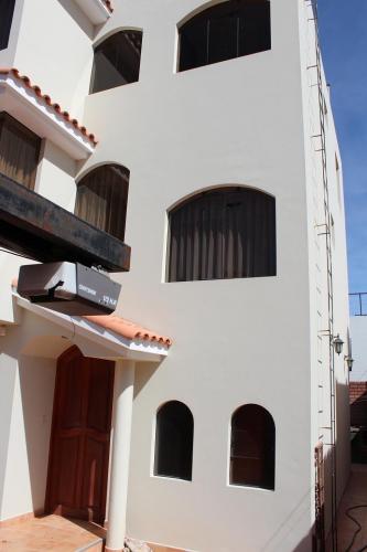 ALQUILO CASA EN QUINTA PRIVADA EN CERRO COLORADO