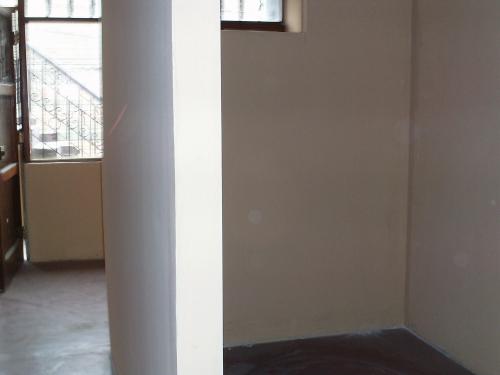 VENDO MINIDEPARTAMENTO U OFICINA  $24,300  DOLARES URBANIZACION LOS PORTALES DE JAVIER PRAdo A CUATRO CUADRAS DE LA CARRETERRA CENTRAL ALTURA GRIFO VI