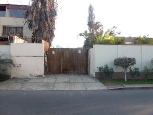 VENTA DE TERRENO EN CALLE TRES MARIAS SANTIAGO DE SURCO