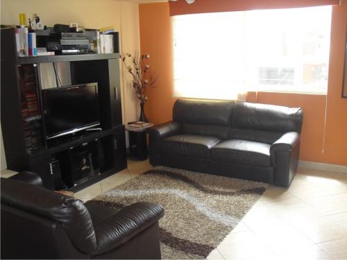 Quimperu alquila departamento con amplia terraza en Miraflores con vista exterior.