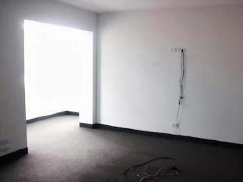 OFICINA EN ALQUILER 130 m2, SAN ISIDRO