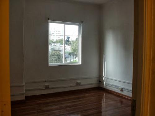 CASA EN ALQUILER PARA OFICINAS, EN AV. JAV. PRADO OESTE SAN ISIDRO.