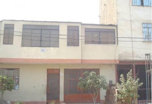 CASA COMERCIAL EN VENTA- SJ. LURIGANCHO