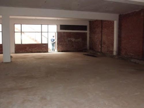 LOCAL EN ALQUILER SAN MIGUEL, 340m2.