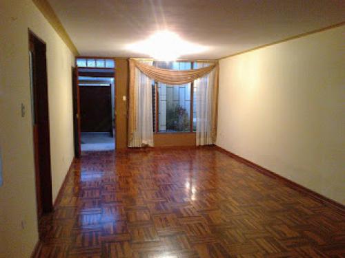 CASA EN ALQUILER 220m2 SAN ROQUE - SURCO