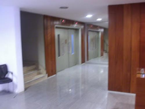 OFICINA EN ALQUILER 130 m2, SAN ISIDRO