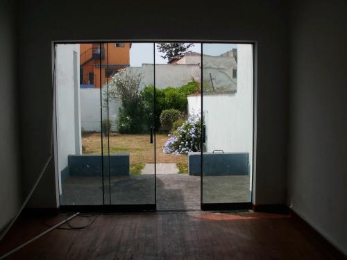 CASA EN ALQUILER PARA OFICINAS 270m2 EN JESUS MARIA, 2 PISOS.