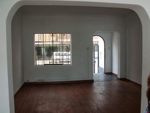 CASA EN ALQUILER PARA OFICINAS 270m2 EN JESUS MARIA, 2 PISOS.