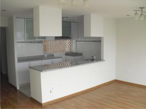 Quimperu vende excelente departamento en Miraflores con Vista exterior.