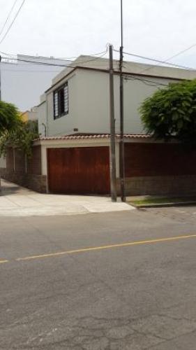 ALQUILER DE CASA EN JR MATEO PUMACAHUA LINCE