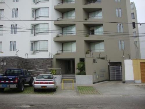 ALQUILER DE DEPARTAMENTO EN BARRANCO