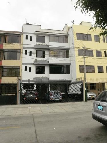 VENDO DEPARTAMENTO EN SURCO 120M2 (ALT M.OLIVOS) $180,000 DOLARES