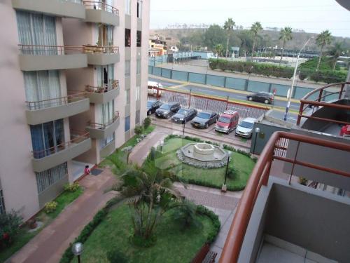 Vendo Moderno Departamento en Condominio Boulevard de Chorrillos