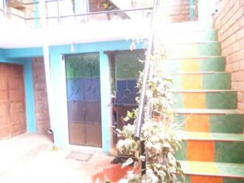 CASA EN VENTA EN INDEPENDENCIA DE 90M2