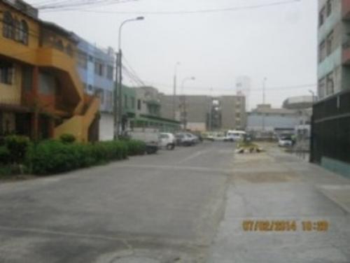 VENDO CASA URB CIPRESES LIMA
