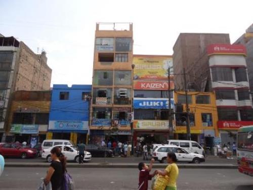 VENTA DE LOCALES COMERCIALES EN JR HUANUCO LA VICTORIA