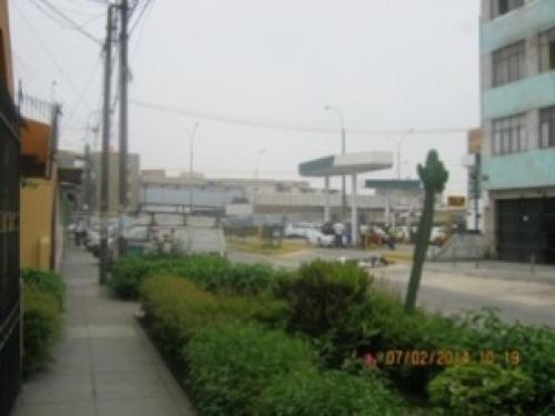 VENDO CASA URB CIPRESES LIMA