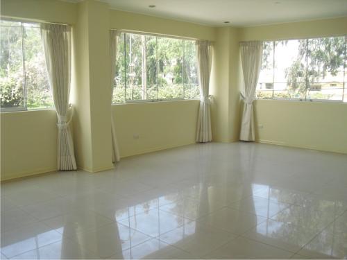 Quimperu alquila excelente departamento en San Borja.