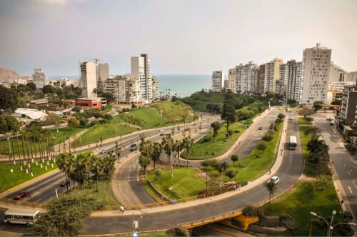 alquilo departamento en miraflores